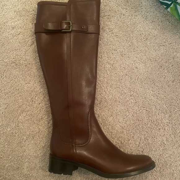 Cole Haan Riding Boots NEW AND UNUSED Size 7 1/2 - Picture 2 of 15